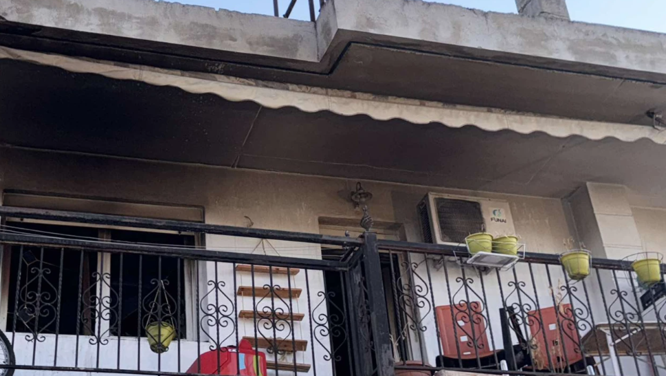 Θεσσαλονίκη: Πυρκαγιά τα ξημερώματα σε διαμέρισμα στην Πολίχνη – Στο Ιπποκράτειο δύο παιδιά