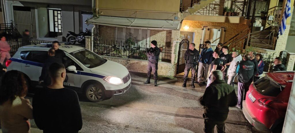 Θεσσαλονίκη:Aναστάτωση χθες βράδυ στην Άνω Ηιούπολη – Έριξαν δυναμιτάκια σε αυλή σπιτιού