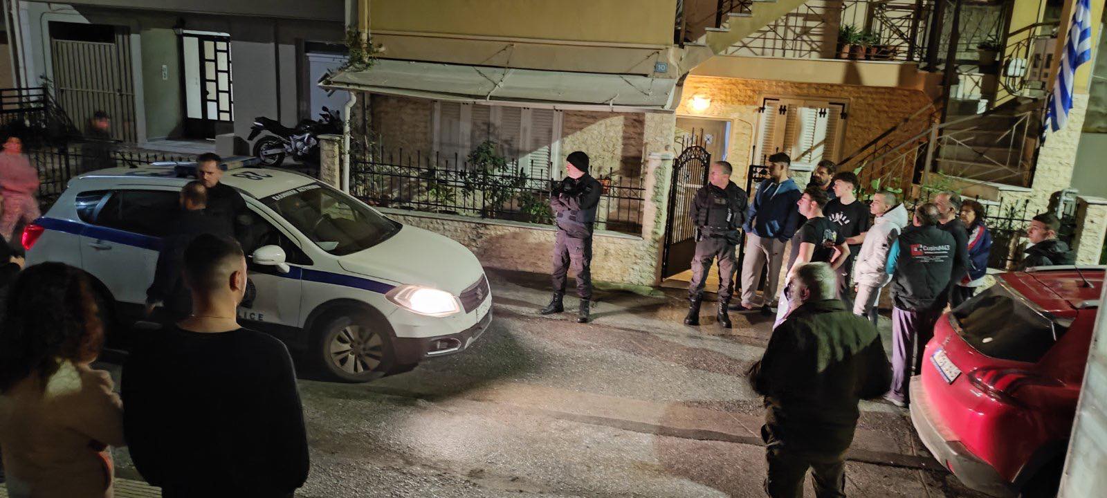 Θεσσαλονίκη:Aναστάτωση χθες βράδυ στην Άνω Ηιούπολη - Έριξαν δυναμιτάκια σε αυλή σπιτιού