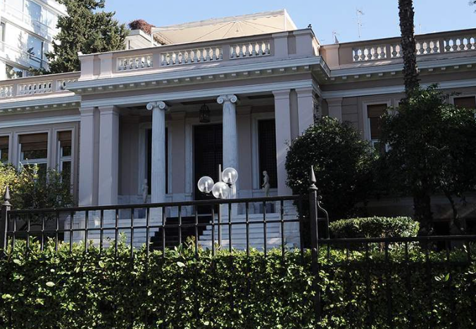 Κυβερνητικές πηγές: "Βαθιά παραπλανητικό το δημοσίευμα για αποκάλυψη δήθεν συντονιστικού ρόλου του Χ.Τριαντόπουλου"