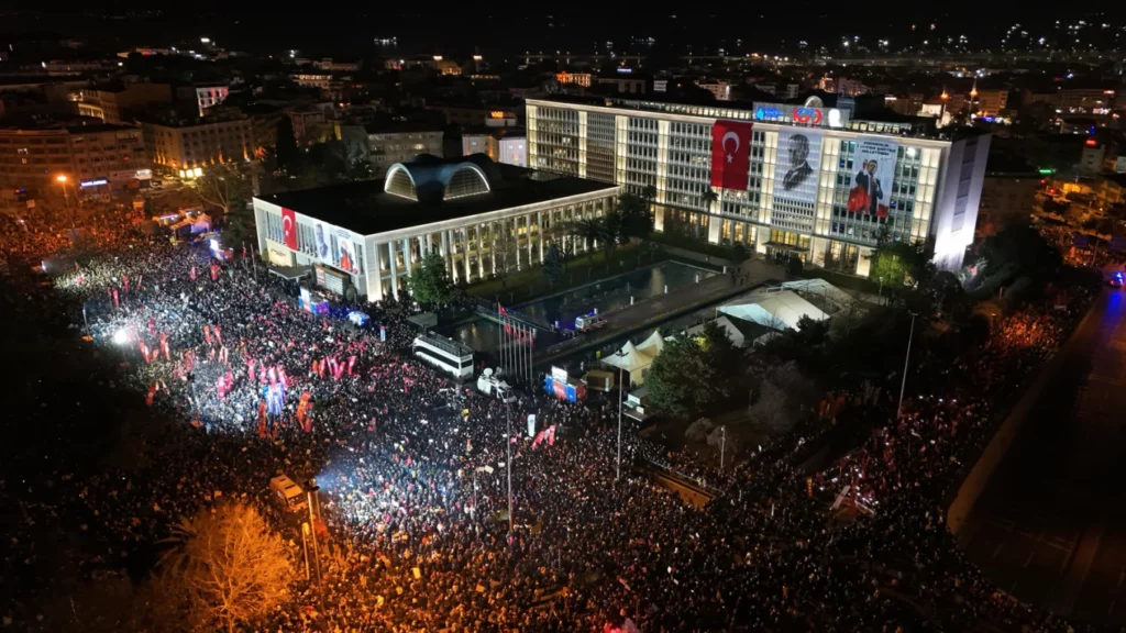 Έκρυθμη για τέταρτη μέρα η κατάσταση στην Τουρκία – Σήμερα η απόφαση αν θα προφυλακιστεί ο Ιμάμογλου