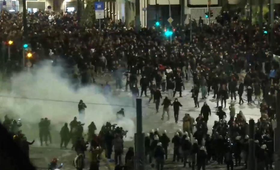 Επεισόδια σε Αθήνα και Θεσσαλονίκη μετά τα ειρηνικά συλλαλητήρια