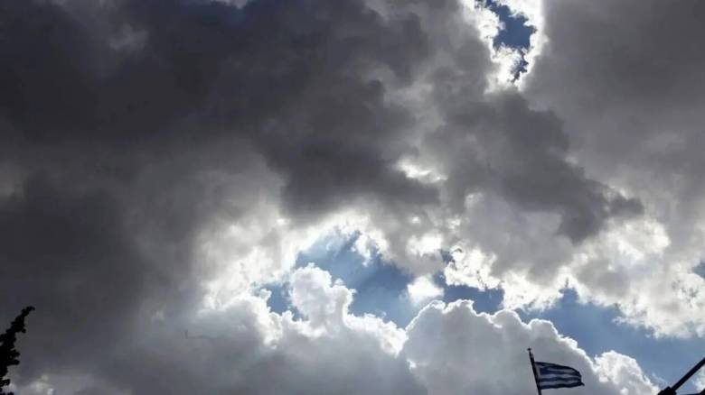 Καιρός: Bροχές στη βόρεια χώρα και προοδευτικά στα ανατολικά ηπειρωτικά – Πτώση της θερμοκρασίας