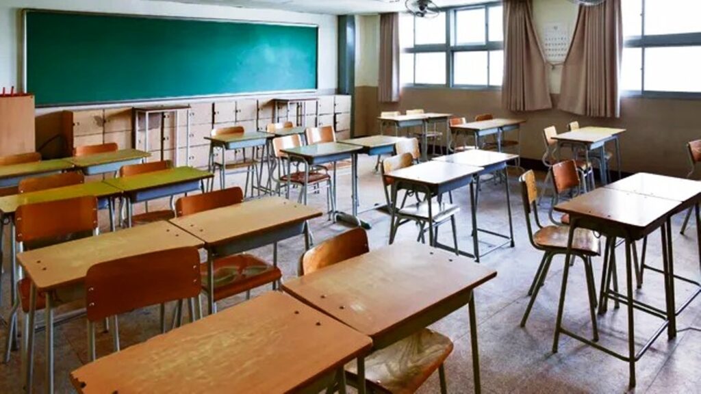 Με παρέμβαση και ερώτηση βουλευτού της Ελληνικής Λύσης δόθηκε παράταση από το υπουργείο Παιδείας Θρησκευμάτων και αθλητισμού στην προθεσμία εγγραφών σε Δημόσια Νηπιαγωγεία και Δημοτικά