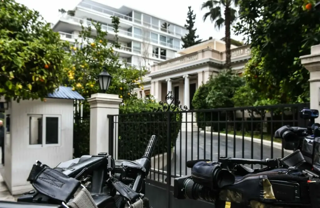 Ανασχηματισμός: Ο Κυριάκος Μητσοτάκης ανακάτεψε την τράπουλα – Αυτά είναι τα ονόματα της «νέας» κυβέρνησης