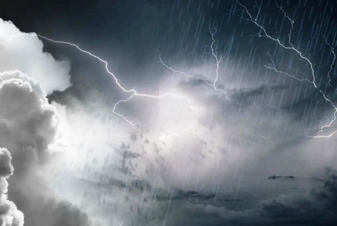 Κλειστά αύριο τα σχολεία στη Ρόδο λόγω έντονων καιρικών φαινομένων