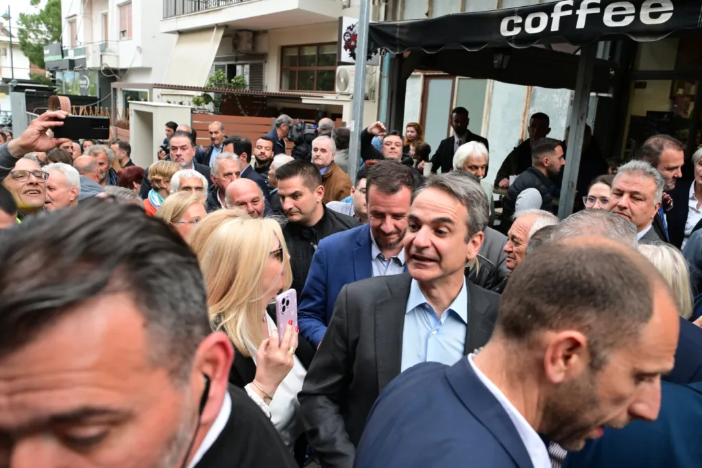 Αγία Βαρβάρα: «Μητσοτάκη κούκλος είσαι»