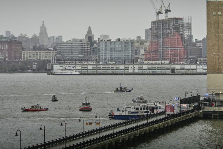 Τραγωδία στις ΗΠΑ: Συντριβή ελικοπτέρου στον ποταμό Χάντσον