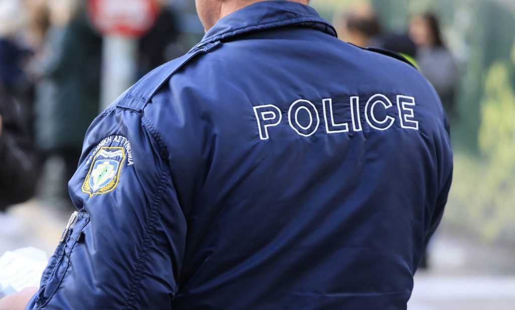 Θεσσαλονίκη: 44χρονος άγγιζε 11χρονη σε κεντρική πλατεία – Συνελήφθη από αστυνομικό εκτός υπηρεσίας