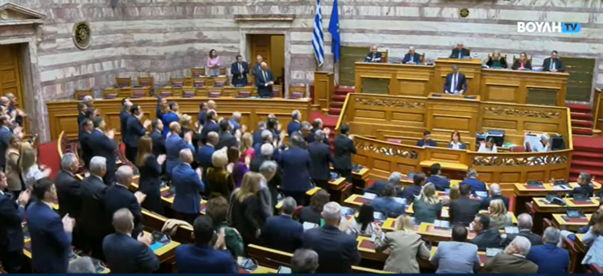 Μητσοτάκης: "Η κυβέρνηση δεν θα υποταχθεί σε καταστροφικό σπιράλ παροχολογίας"