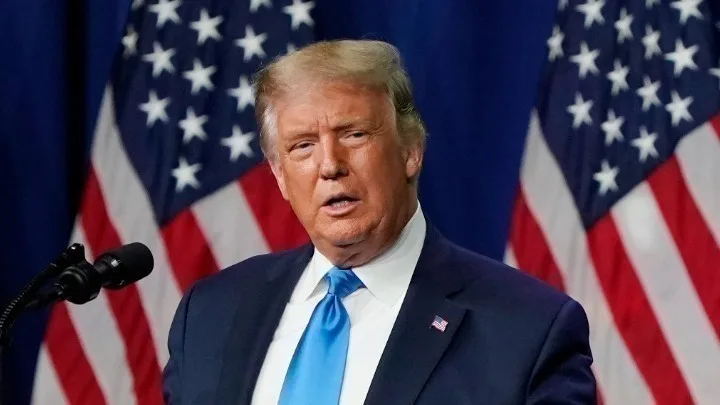 Τραμπ: «Παύσατε πυρ» - Η παρότρυνση του Αμερικανού προέδρου στον Βλαντίμιρ Πούτιν