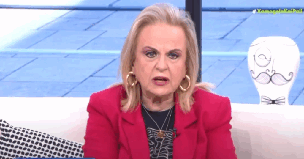 Τα γυρνάει η Ματίνα Παγώνη για τα εμβόλια και την υποχρεωτικότητα