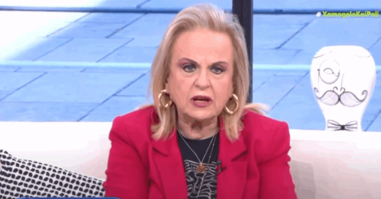 Τα γυρνάει η Ματίνα Παγώνη για τα εμβόλια και την υποχρεωτικότητα
