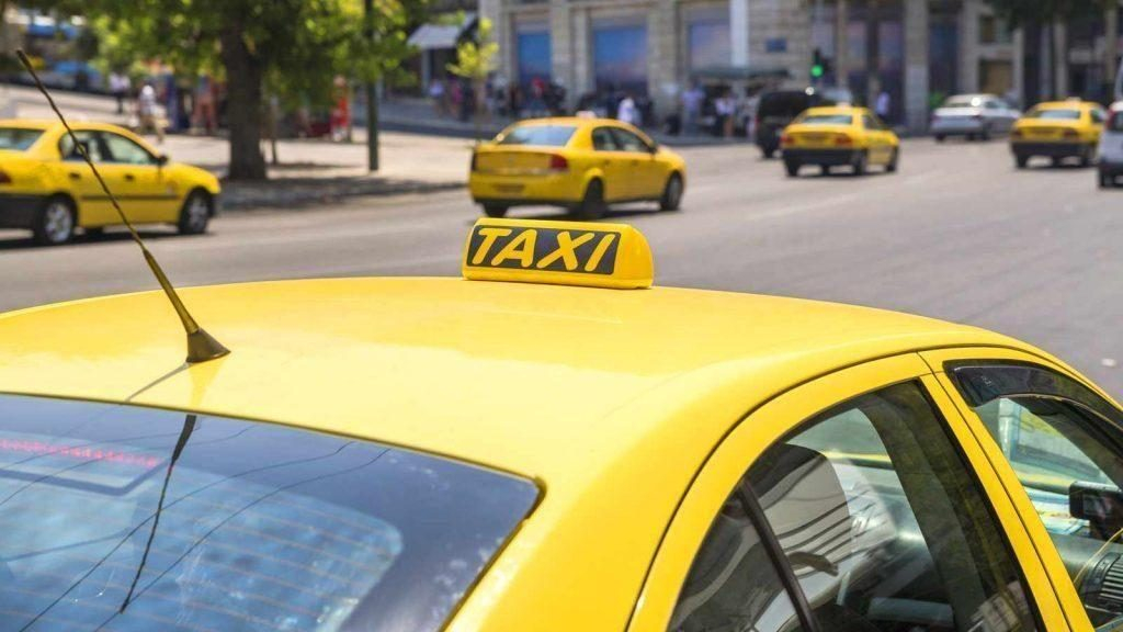 «Ντου» Λυμπερόπουλου, συνοδεία συνδικαλιστών, στο γραφείο του Κυρανάκη