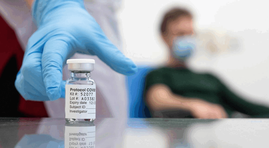 ΗΠΑ: Κατάθεση βόμβα γιατρού στην Γερουσία για παρενέργειες από τα εμβόλια