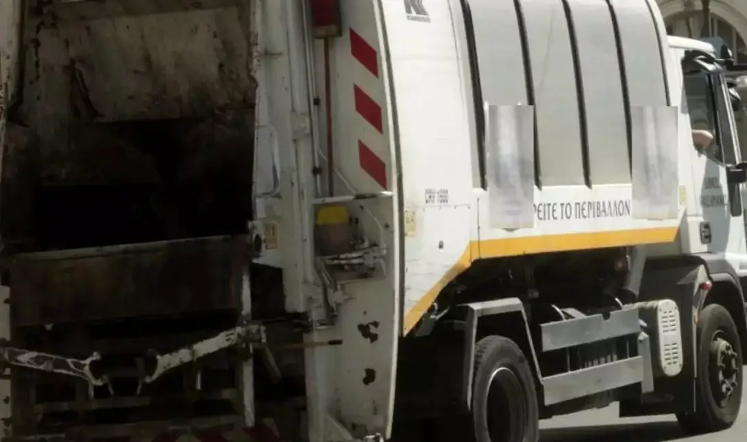 Παραδόθηκε ο 34χρονος που ξυλοκόπησε υπάλληλο καθαριότητας στην Κυψέλη