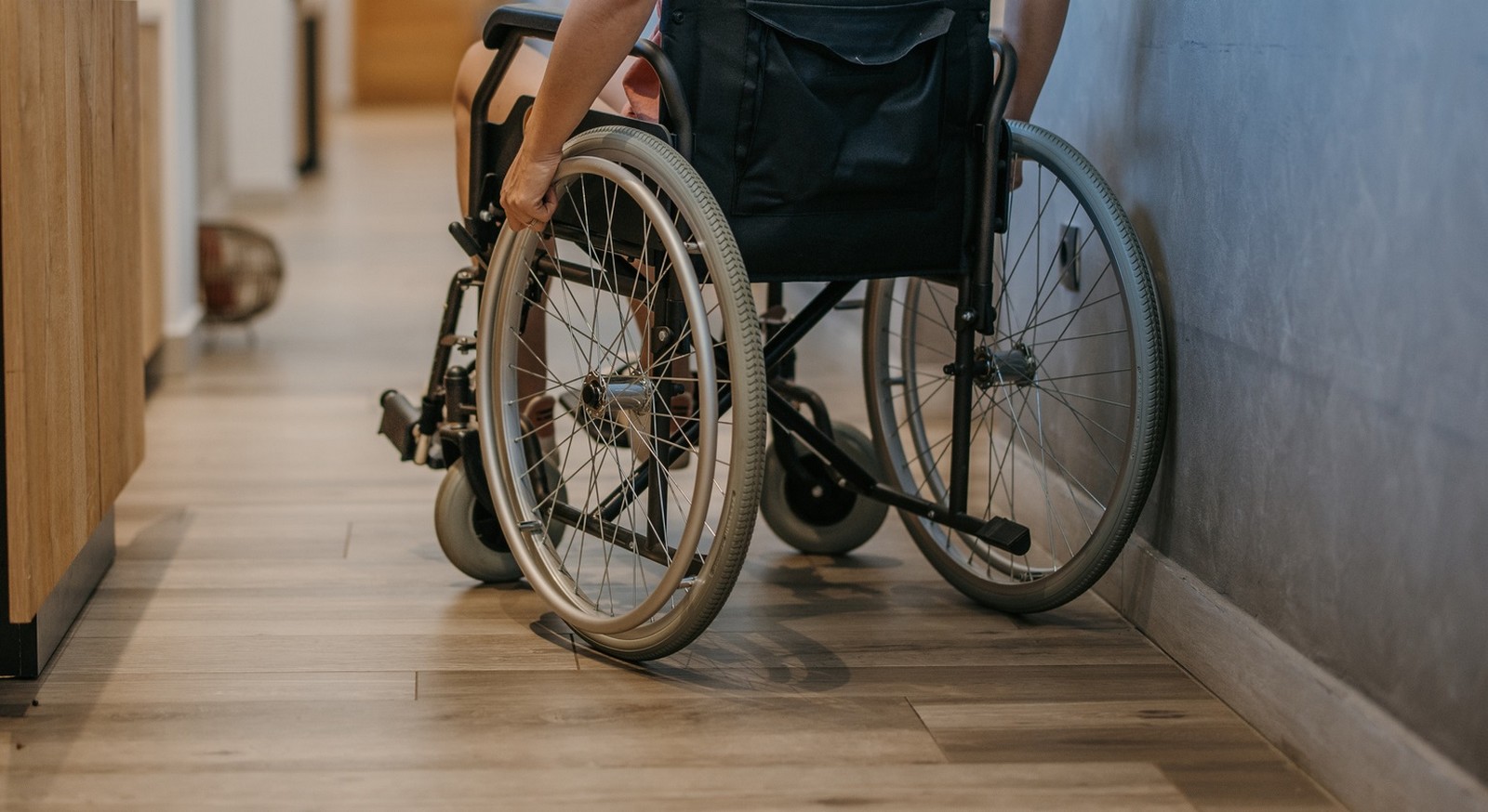 Εννέα άτομα καταδικάστηκαν για τους τραυματισμούς 21χρονου ΑμΕΑ