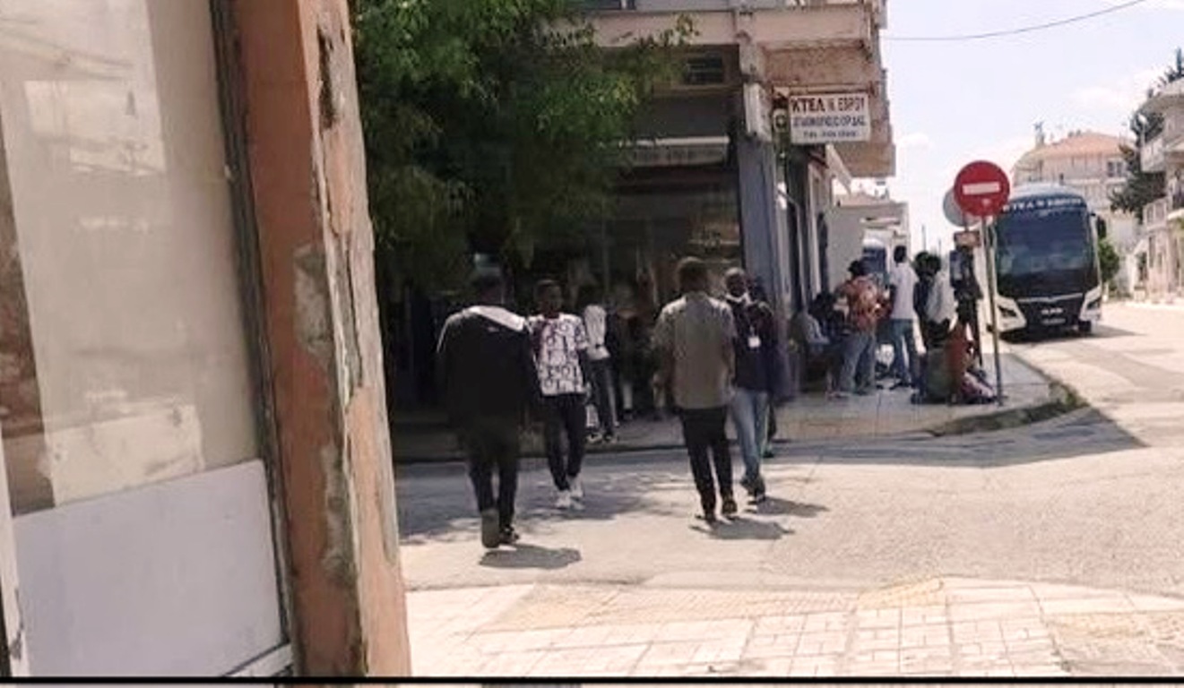 Εισβολή Αφρικανών παράνομων μεταναστών στους Δρόμους της Ορεστιάδας – Φόβος και Οργή στην Τοπική Κοινότητα