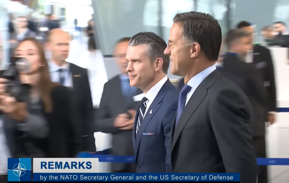 Υπουργός Άμυνας ΗΠΑ: “Οι χώρες του ΝΑΤΟ να βάλουν τα δυνατά τους, δεν γίνεται να εξαρτώνται μόνο από τις ΗΠΑ”