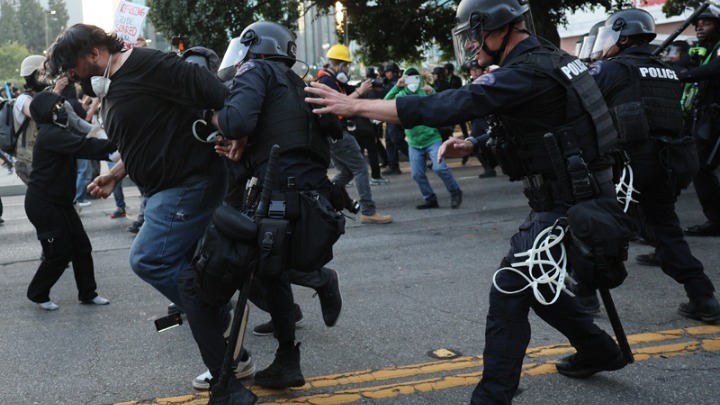 Επανέρχεται η ηρεμία στο Λος Άντζελες μετά τις μαζικές συλλήψεις παράνομων αλλοδαπών