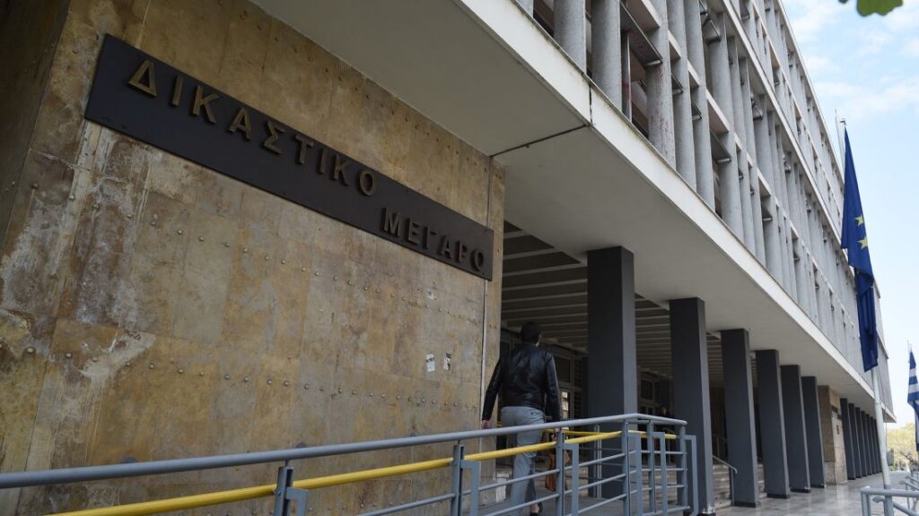 Θεσσαλονίκη: Προθεσμία για να απολογηθεί πήρε ο Τούρκος κακοποιός που συνελήφθη για τους πυροβολισμούς εναντίον στελεχών της ΕΥΠ