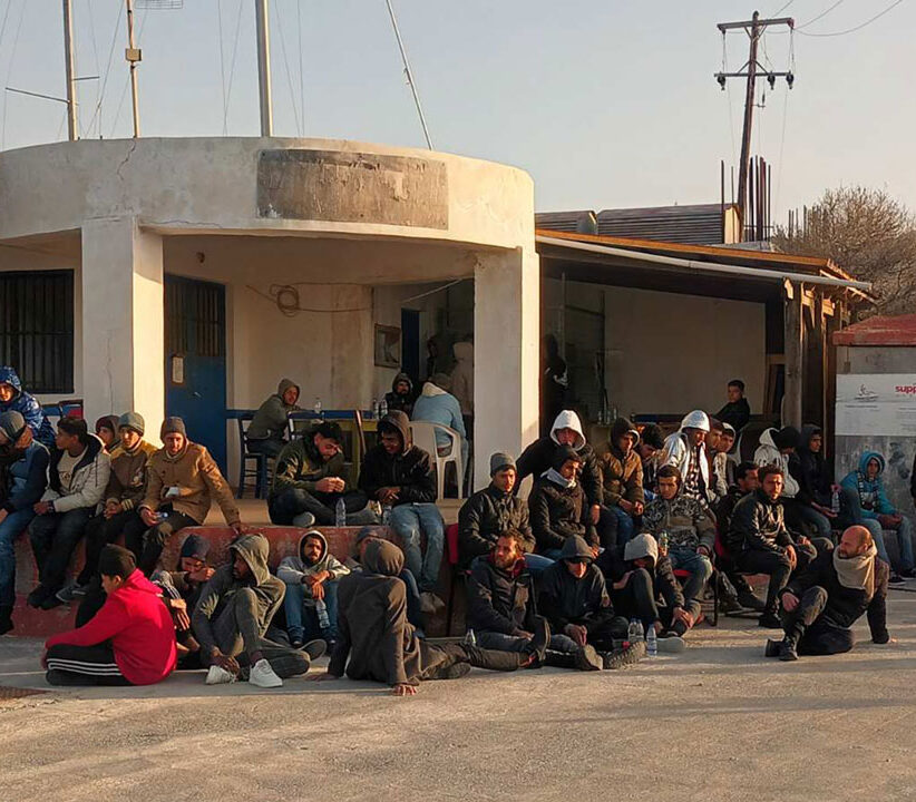 Νέα «απόβαση» παράνομων μεταναστών τα ξημερώματα νότια του Ηρακλείου – Αντιδράσεις στην Αγία Γαλήνη