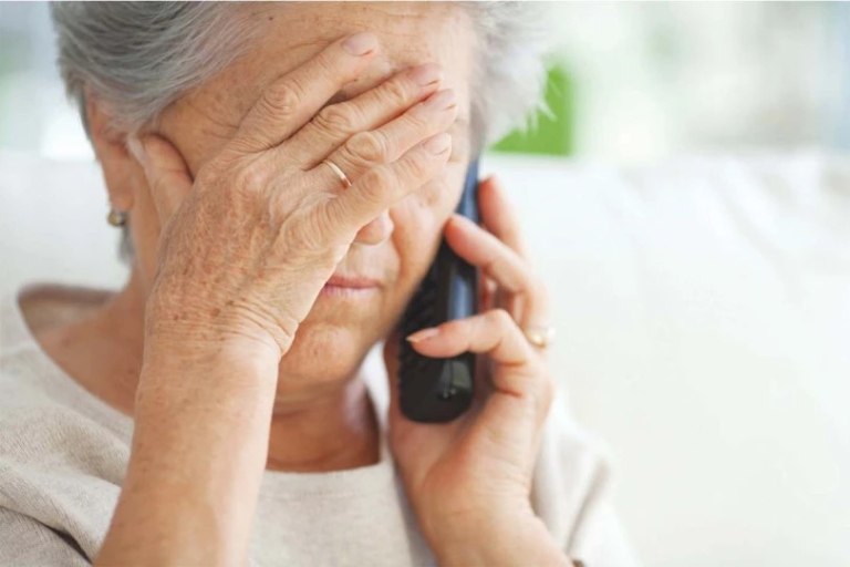 Εξαρθρώθηκε σπείρα που έστηνε τηλεφωνικές απάτες σε Κοζάνη, Πέλλα και Καρδίτσα