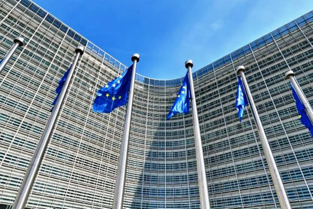Η Ευρωπαϊκή Επιτροπή προτείνει ισχυρότερες δικλίδες ασφαλείας για μια μελλοντική Διεύρυνση της ΕΕ