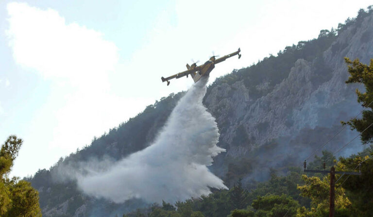 ΤΩΡΑ : Φωτιά στη Μεσσηνία – Σηκώθηκαν 4 αεροσκάφη