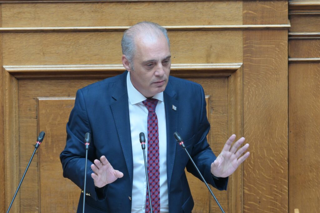 Αποχώρησε η Ελληνική Λύση για τα Τέμπη