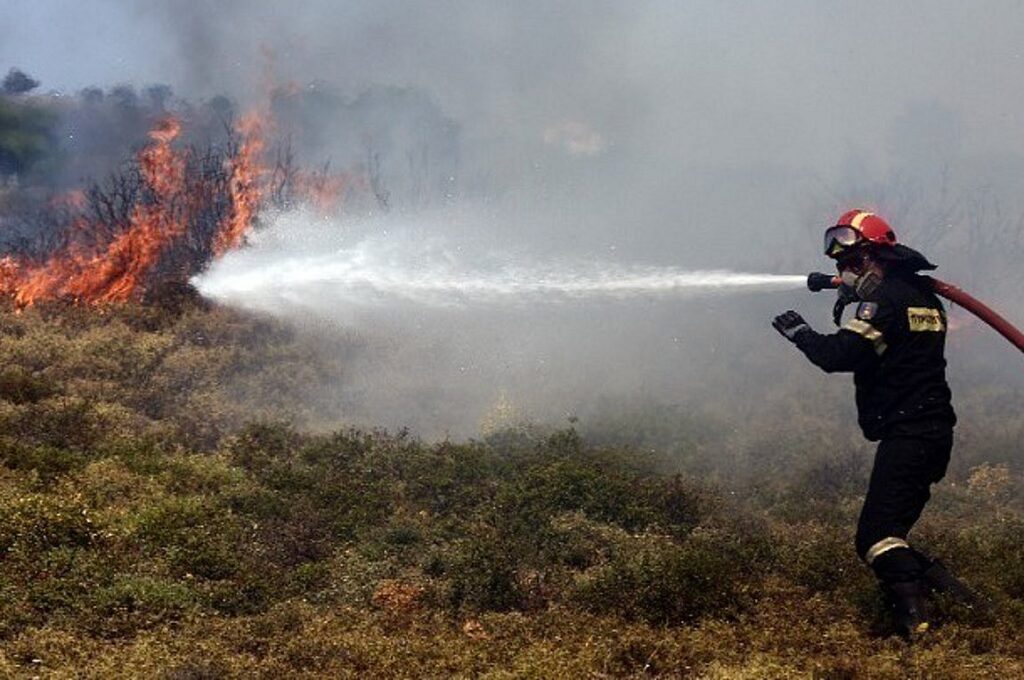Σε εξέλιξη Φωτιά στην Εορδαία Πτολεμαΐδας