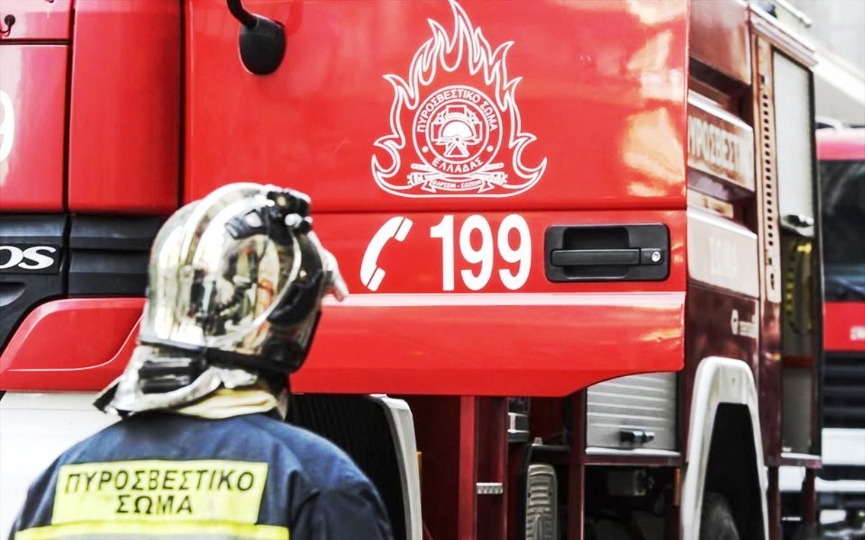 Πυρκαγιά εκδηλώθηκε σε εργοστάσιο στις Σέρρες