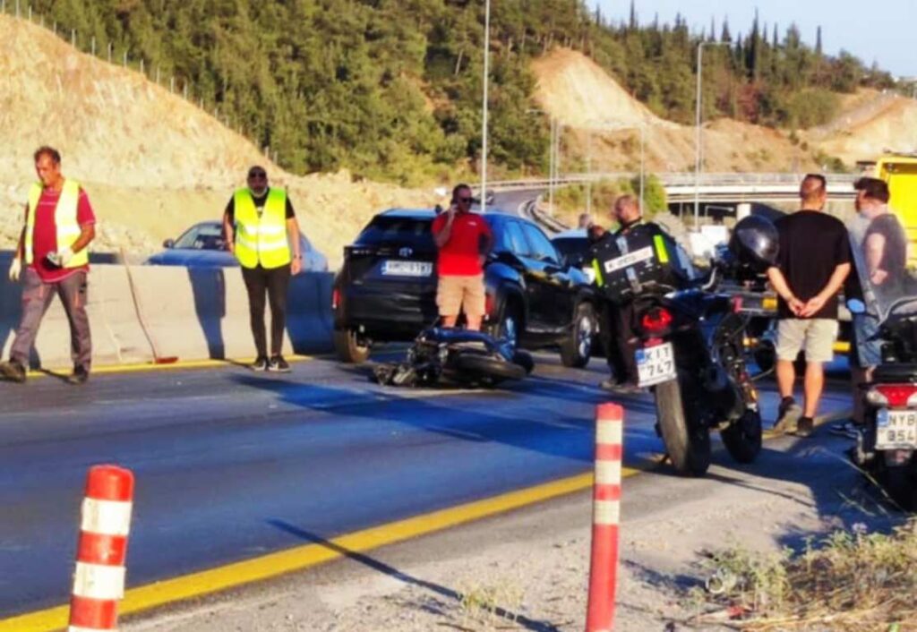 Καραμπόλα στον Περιφερειακό της Θεσσαλονίκης – Κυκλοφοριακή ασφυξιά λόγω του ατυχήματος