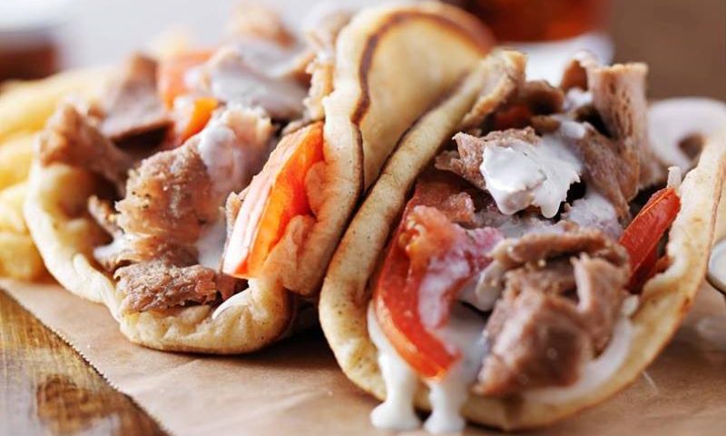 Πιτόγυρο από «χρυσάφι» στο Ηράκλειο Κρήτης – Ξεπέρασε τα 6 ευρώ