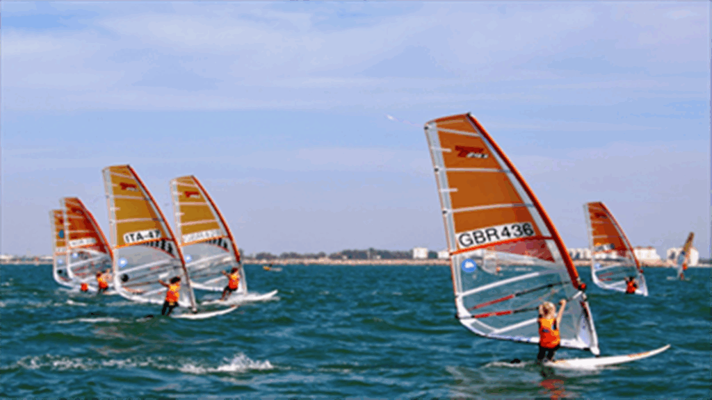 Σπουδαίες εμφανίσεις από τα ελληνικά πληρώματα στο παγκόσμιο πρωτάθλημα Techno 293 και 293 Plus