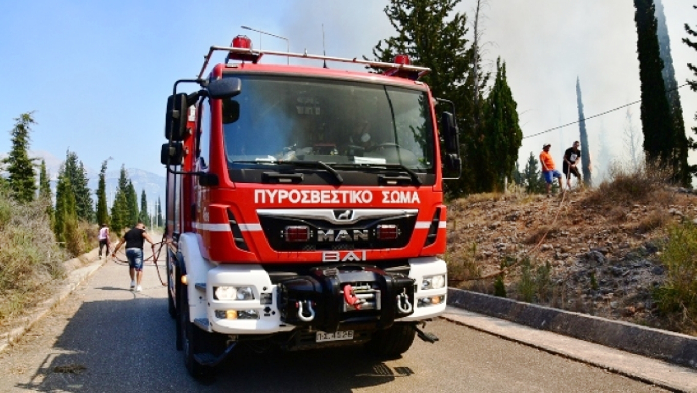 2 νέες εστίες φωτιάς στη Μεσσηνία σε Μελιγαλά και Πετρίτσι