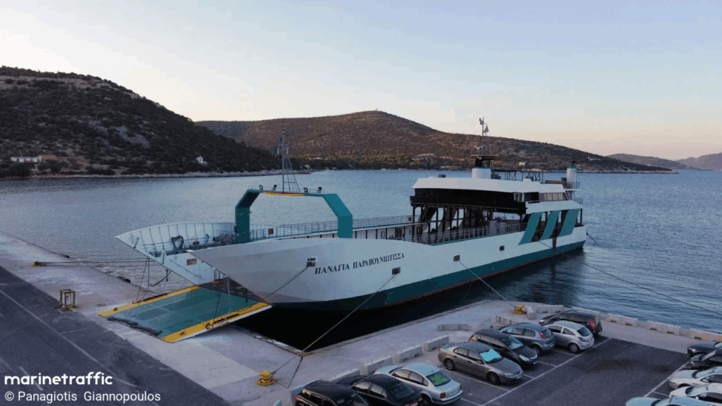 Nέα Στύρα:Υπό κράτηση ο καπετάνιος του φέρι μποτ.