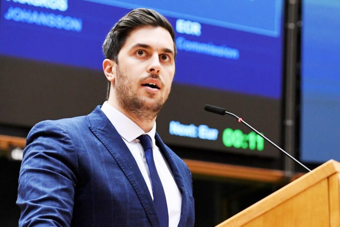 Ερώτηση για τον ρόλο του Χριστιανισμού στην ΕΕ «κατέθεσε» ο ευρωβουλευτής Εμμανουήλ Φράγκος