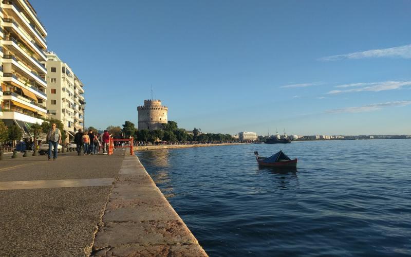Καιρός: Ηλιοφάνεια με λίγες τοπικές νεφώσεις