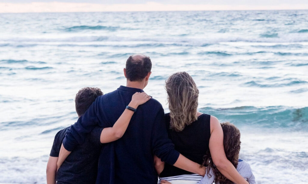 Δημογραφικό: Μείωση του πληθυσμού- «Καταρρέουν» οι γεννήσεις – Νέα στοιχεία