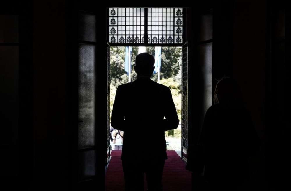 Το ψάρι βρομάει από το κεφάλι…