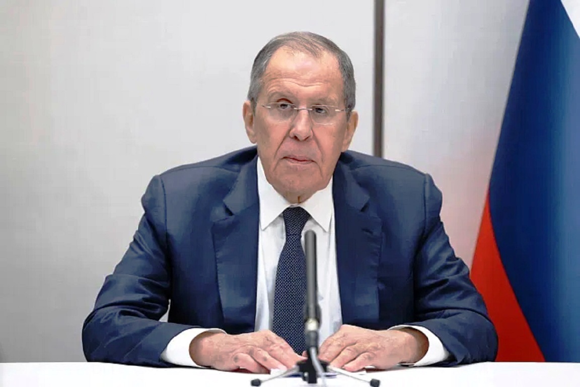 Σεργκέι Λαβρόφ: «Οι προσπάθειες να επιλυθούν θέματα ασφαλείας της Ουκρανίας χωρίς την συμμετοχή της Μόσχας είναι «δρόμος προς το πουθενά»