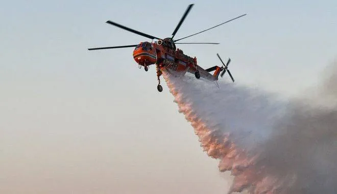 Πυρκαγιά ξέσπασε σε περιοχή της Θέρμης Θεσσαλονίκης