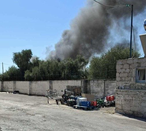 Φωτιά στο Ολυμπιακό χωριό