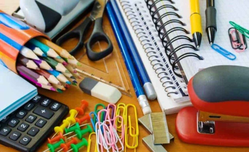 Αυξήσεις φωτιά στα σχολικά είδη έως 54,26%