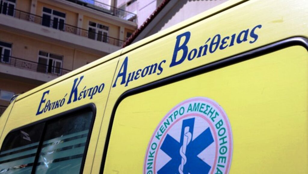 Σύγκρουση ΙΧ με νταλίκα στη Λαμία