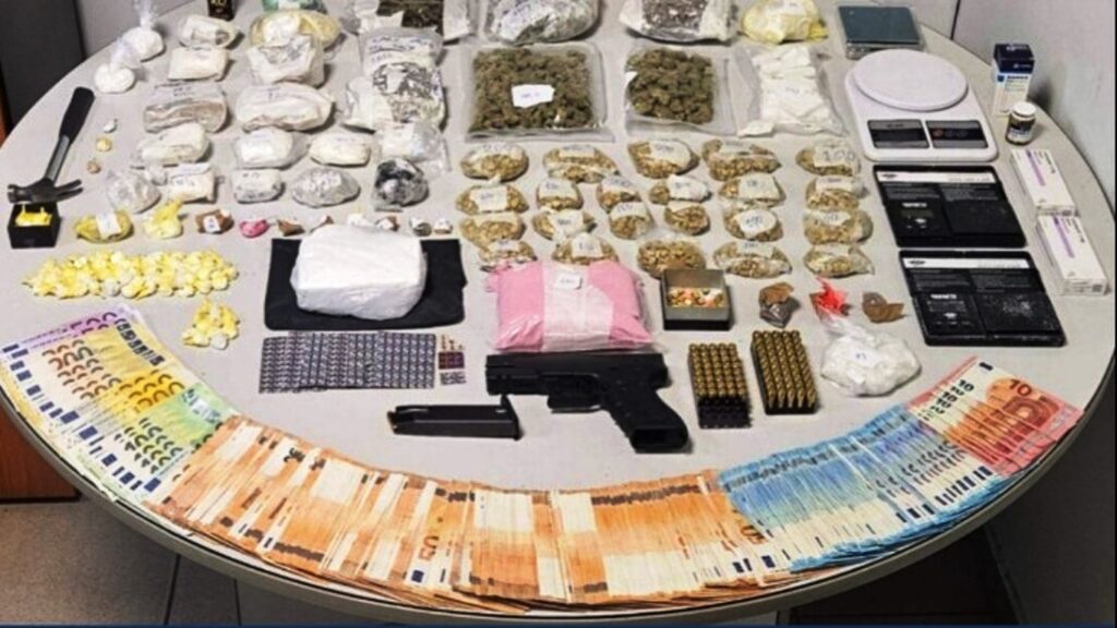 Συνελήφθη 47χρονος με κάθε είδους ναρκωτικά στην κατοχή του