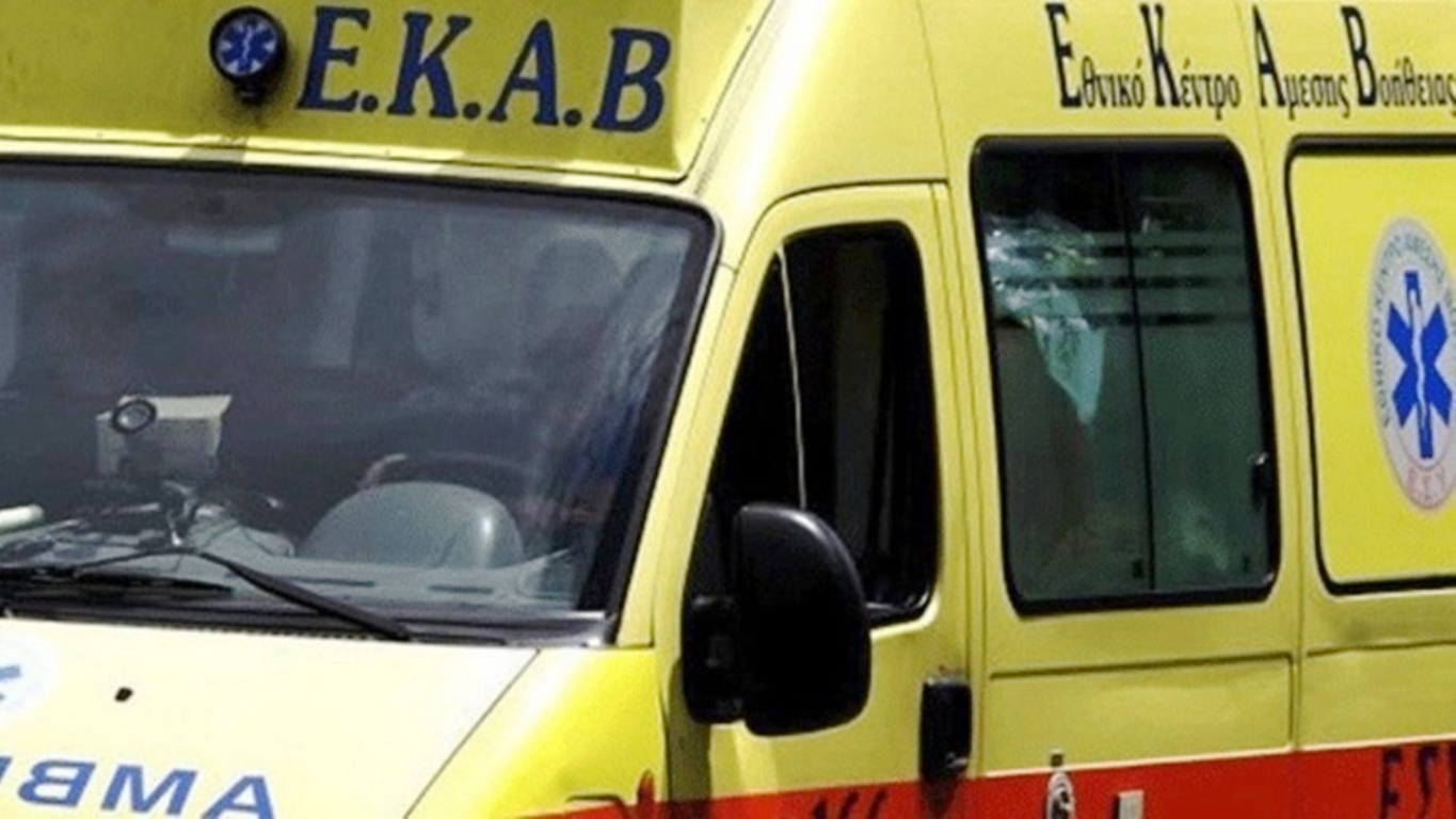 Τραγικό δυστύχημα στην Αντίπαρο - Νεκρός 40χρονος πατέρας δύο παιδιών που παρασύρθηκε από σκαπτικό μηχάνημα