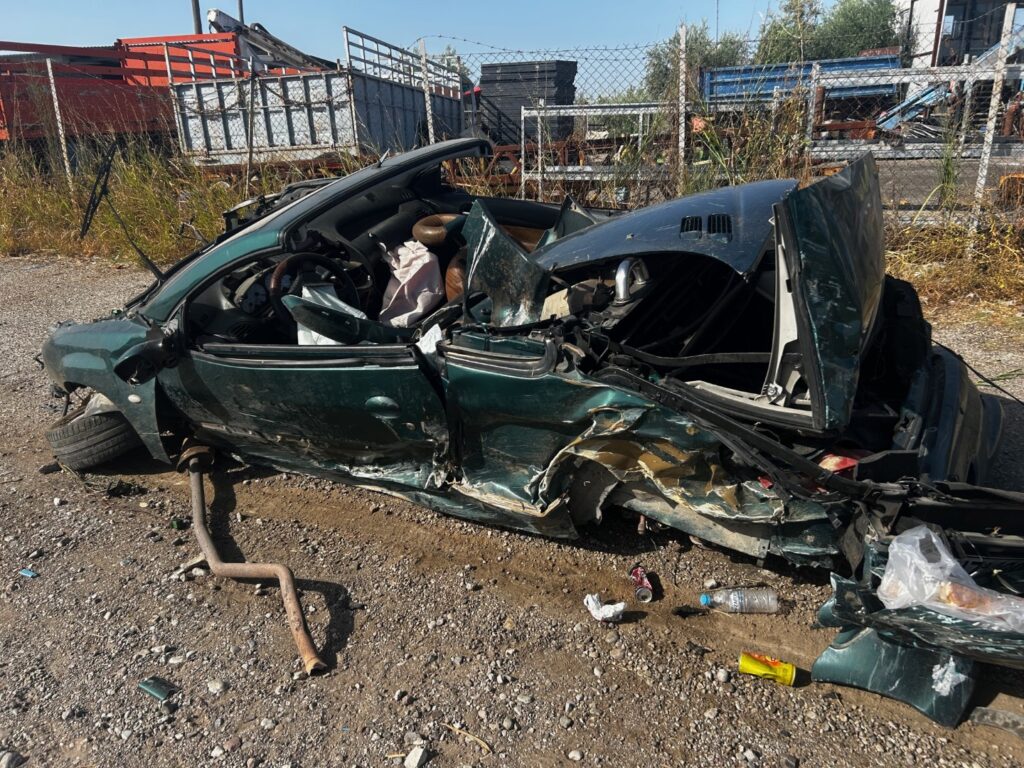 Τροχαίο στο Αγρίνιο – «Σμπαράλια» όχημα που οδηγούσε μεθυσμένος 19χρονος