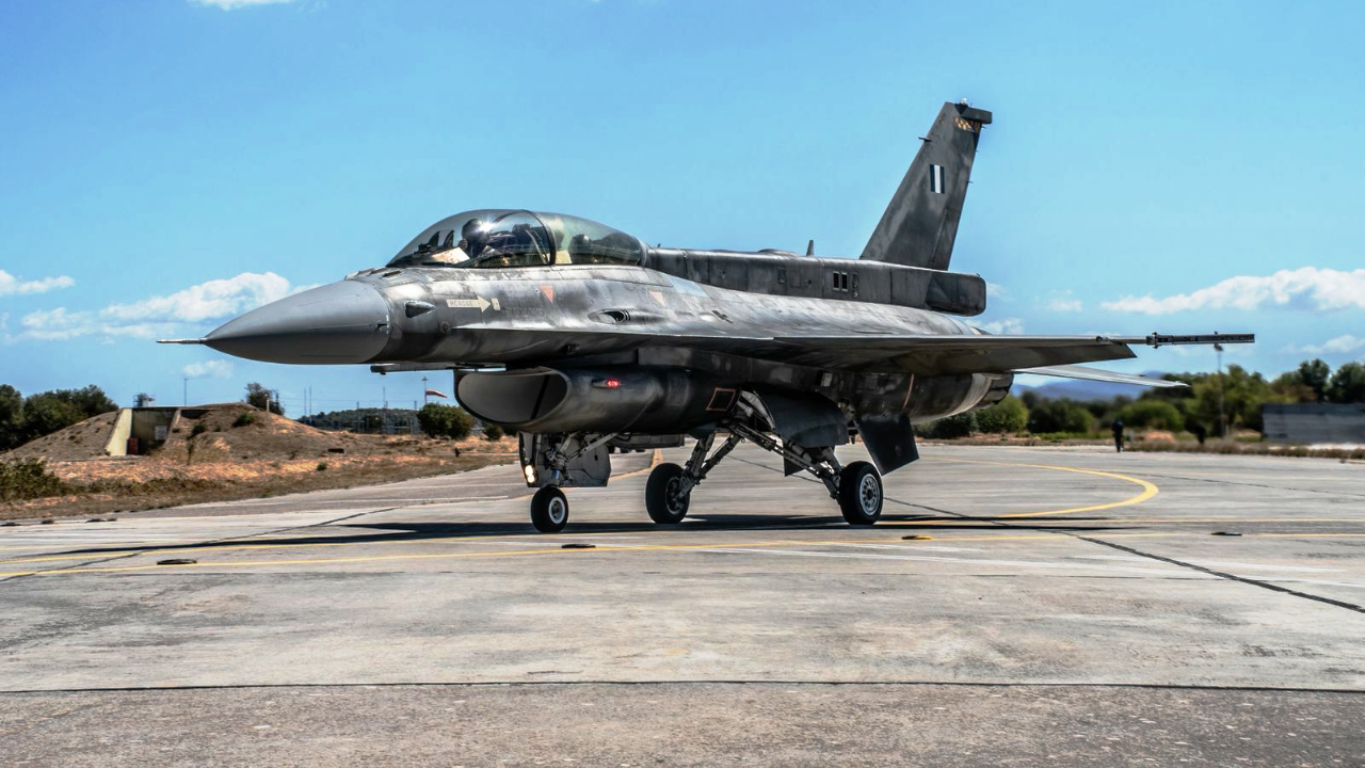 Η Πολεμική Αεροπορία ενισχύθηκεμε το 42ο F-16 Viper – Στα ύψη η ισχύς των αιθέρων